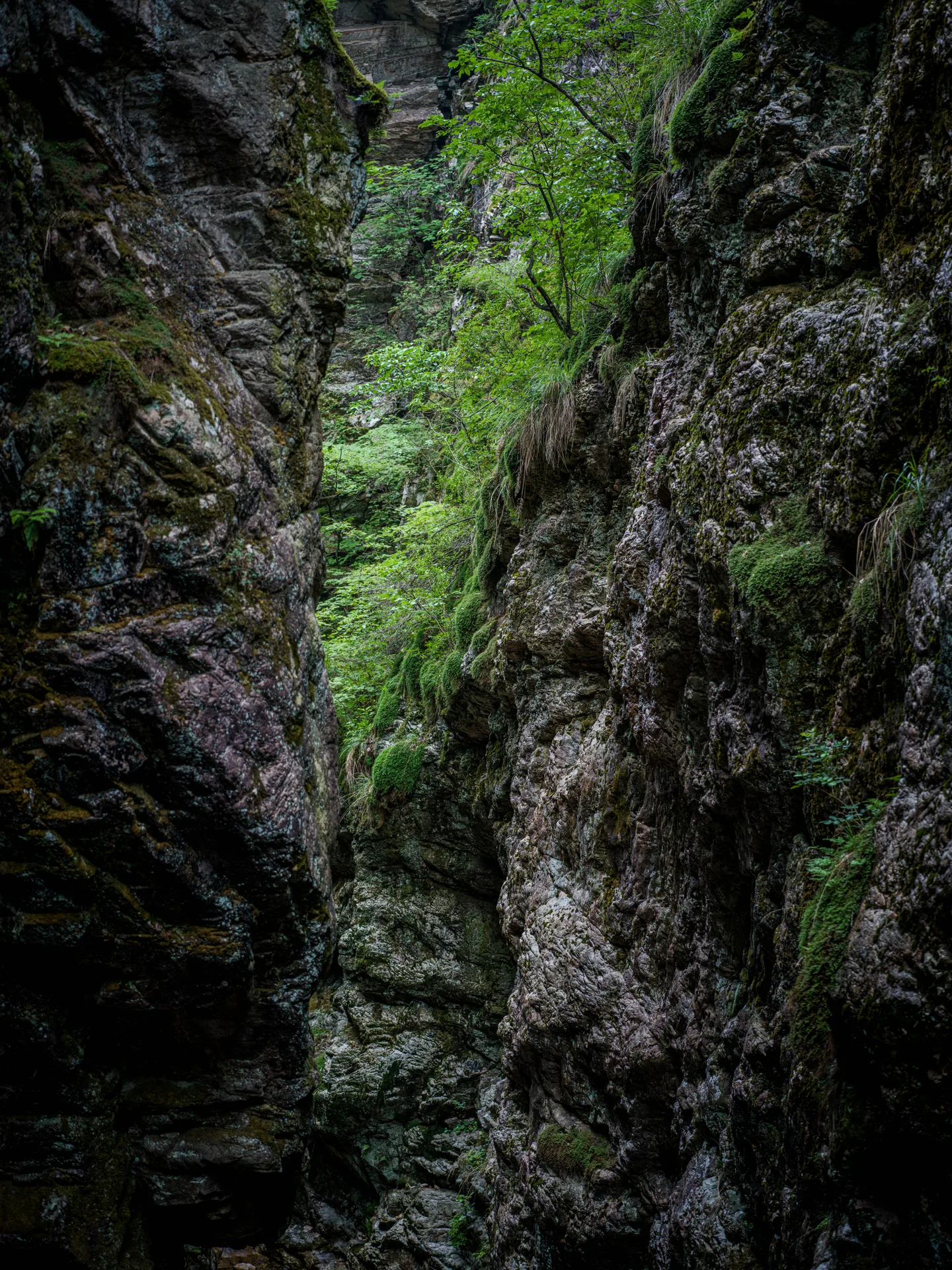 Deungseon Falls, a Cool Gorge on Chuncheon's Samaksan